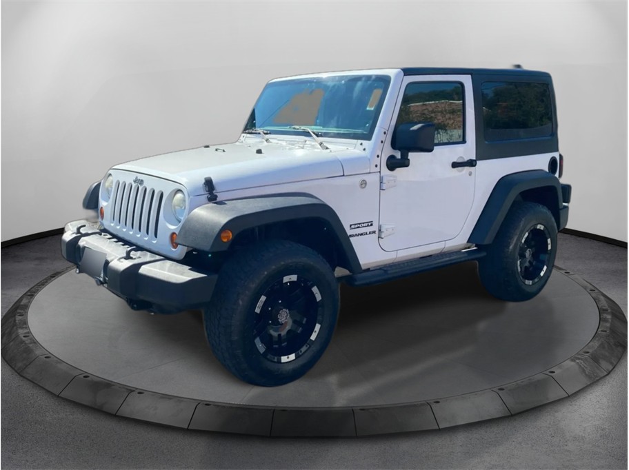 White 2011 Jeep Wrangler SUV / Crossover Four-Wheel Drive 6-Speed Manual Overdrive