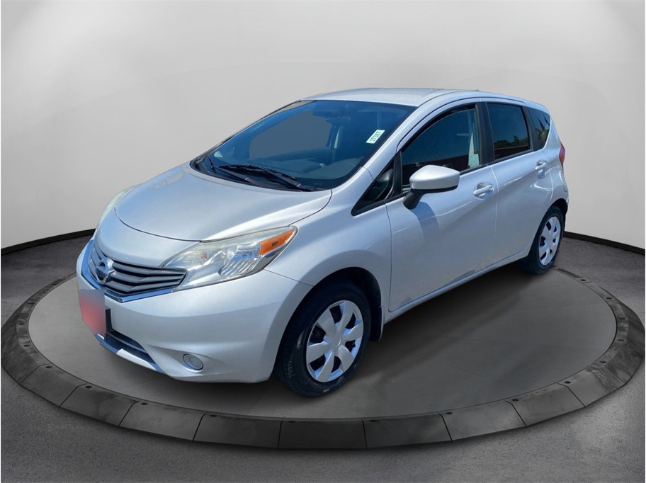 Silver 2016 Nissan Versa Note Hatchback Front-Wheel Drive Continuously Variable Transmission