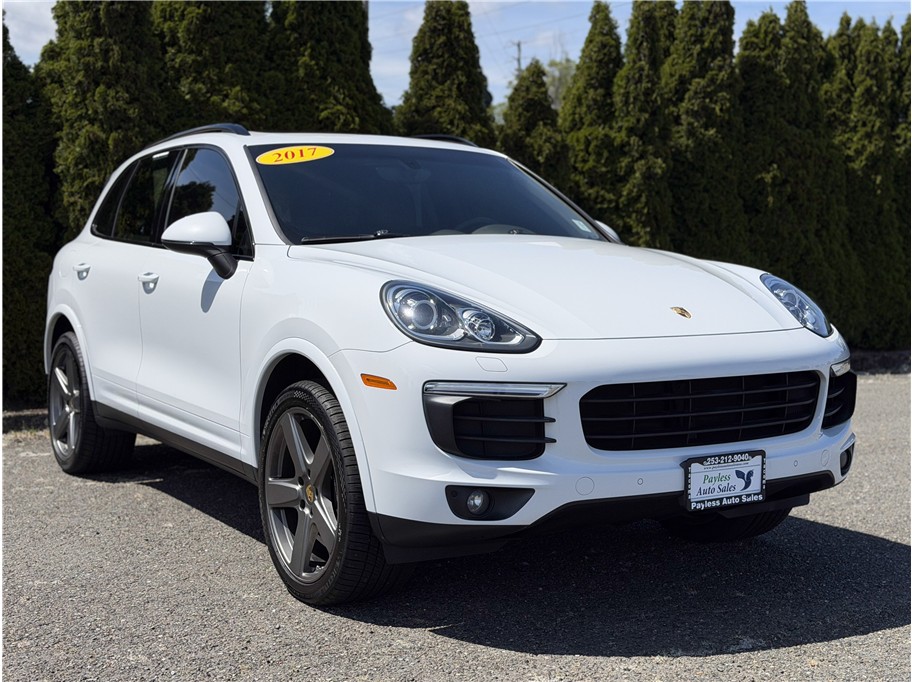 2017 Porsche Cayenne Platinum Edition Sport Utility 4D