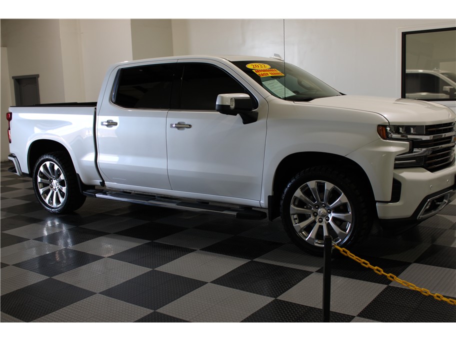 2022 Chevrolet Silverado 1500 High Country Crew Cab 4WD