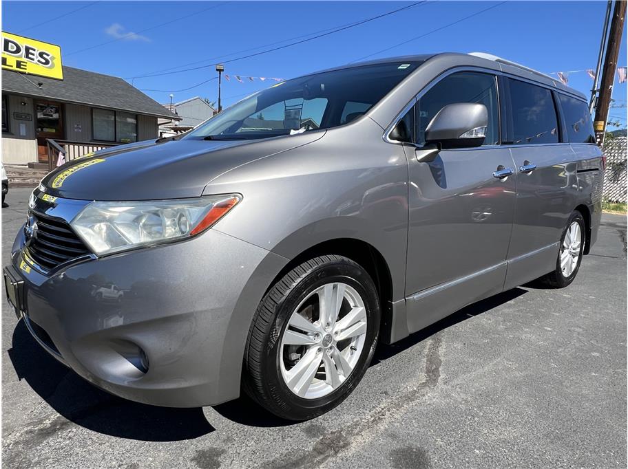 Silver 2013 Nissan Quest Minivan Continuously Variable Transmission