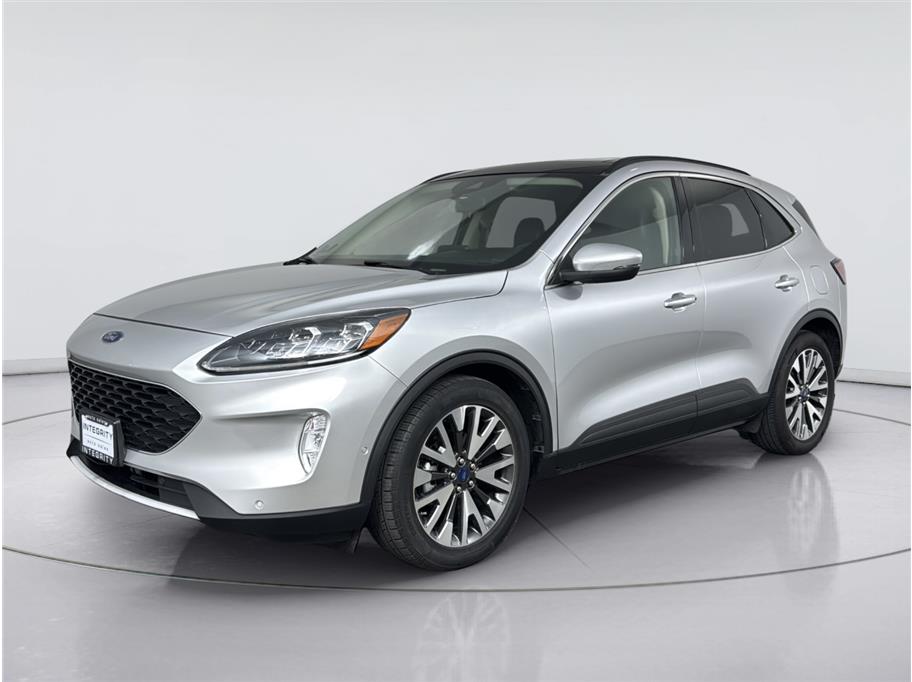 2020 Ford Escape Titanium FHEV