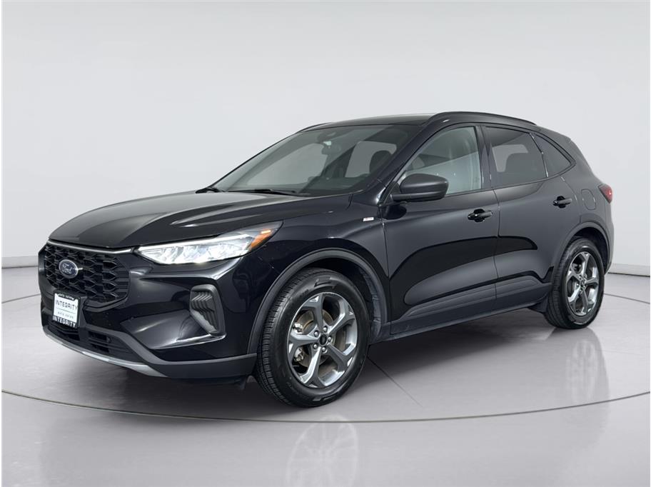 2025 Ford Escape ST Line