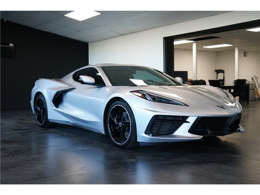 Silver 2020 Chevrolet Corvette Coupe Rear-Wheel Drive 8-Speed Dual Clutch