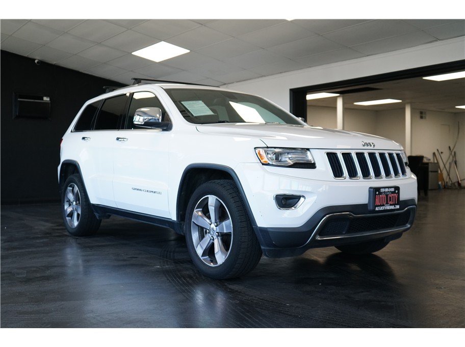 White 2015 Jeep Grand Cherokee SUV / Crossover Four-Wheel Drive 8-Speed Automatic
