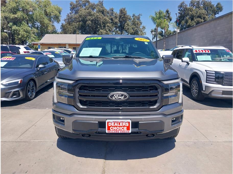 View vehicle photo 2