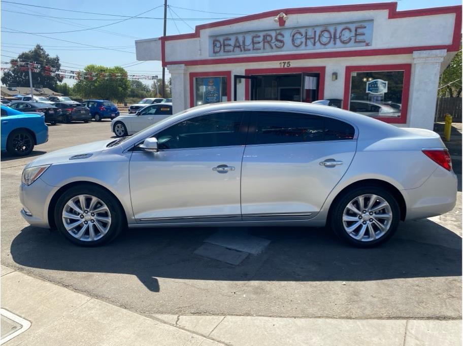 Silver 2016 Buick LaCrosse Sedan Front-Wheel Drive 6-Speed Automatic Overdrive