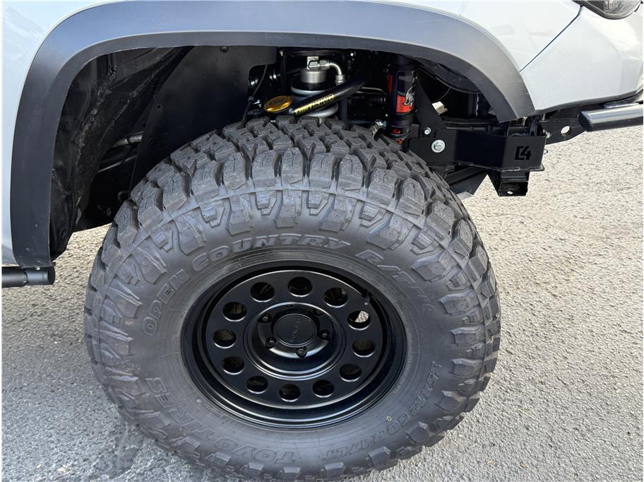2017 Toyota Tacoma TRD Off Road - Photo 5