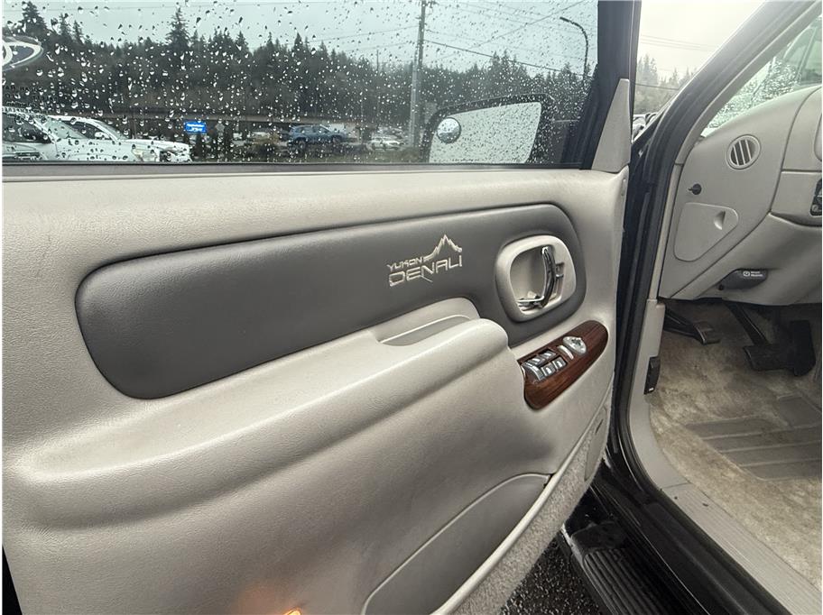 1999 GMC Yukon - Photo 19