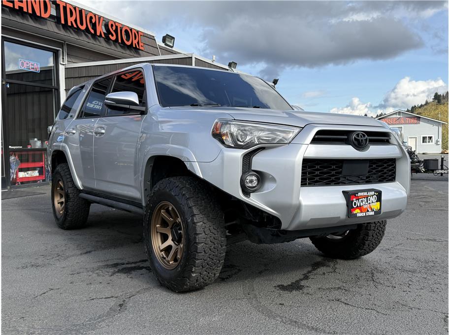 2022 Toyota 4Runner SR5 Premium
