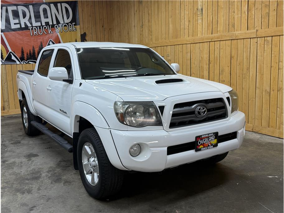 2010 Toyota Tacoma PreRunner Double Cab V6 5AT's photo