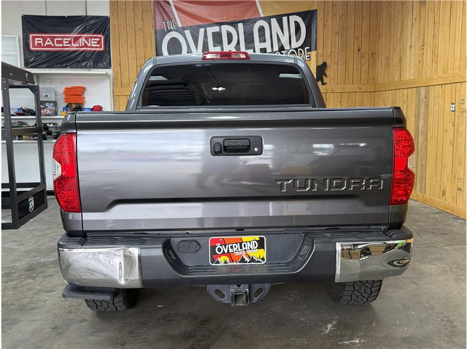 2019 Toyota Tundra SR5 - Photo 10