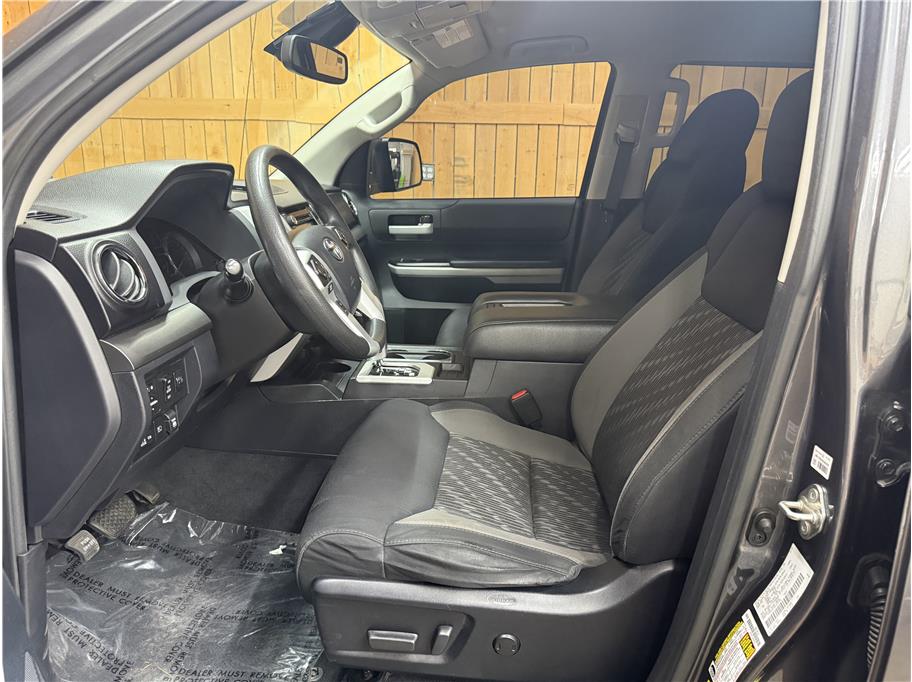 2019 Toyota Tundra SR5 - Photo 14