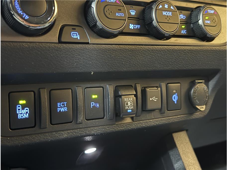 2022 Toyota Tacoma TRD Off Road - Photo 27
