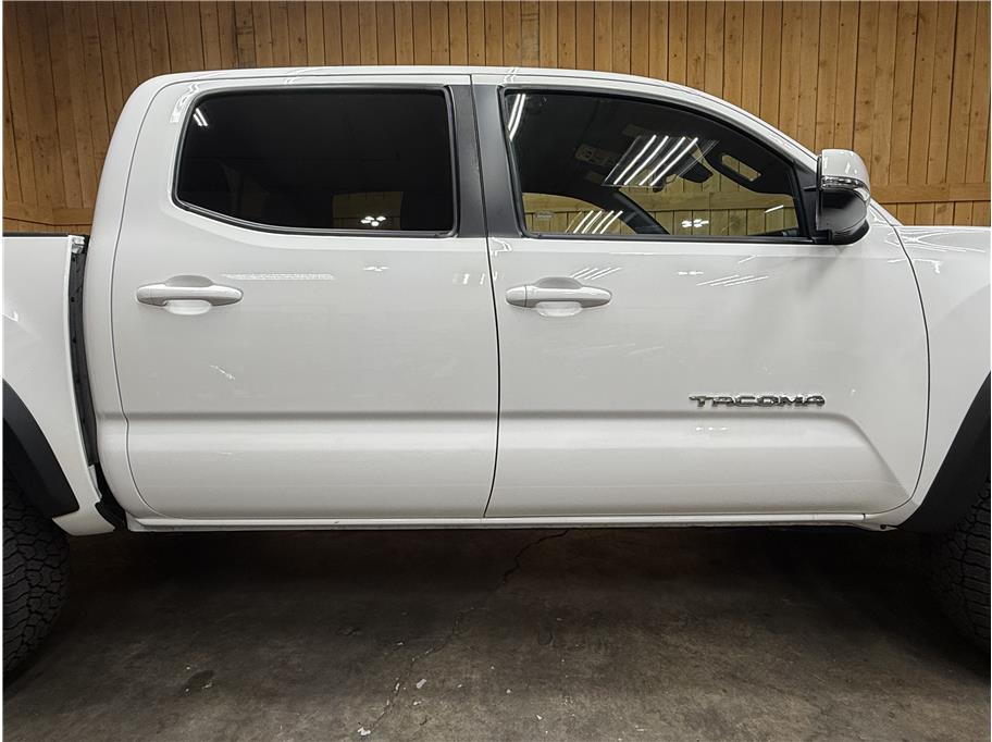 2022 Toyota Tacoma TRD Off Road - Photo 4