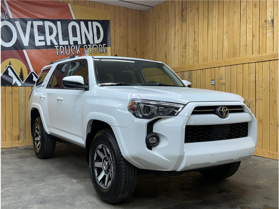 2023 Toyota 4Runner SR5 Sport Utility 4D