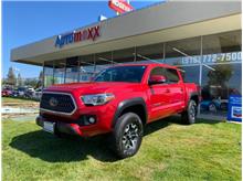 2018 Toyota Tacoma Double Cab TRD Off-Road Pickup 4D 5 ft