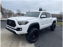 2019 Toyota Tacoma Double Cab TRD Off-Road Pickup 4D 5 ft