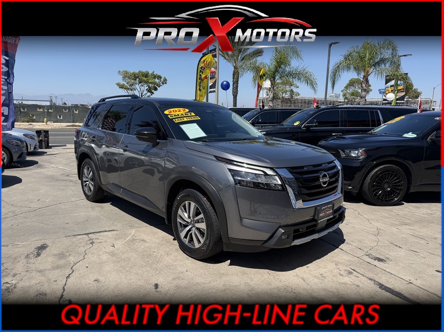 2022 Nissan Pathfinder SL Sport Utility 4D