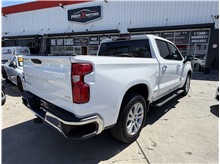 2023 Chevrolet Silverado 1500 Crew Cab LTZ Pickup 4D 5 3/4 ft Thumbnail 6