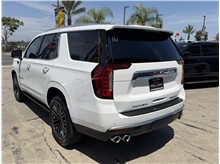 2021 GMC Yukon Denali Sport Utility 4D Thumbnail 4