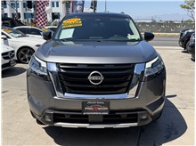 2022 Nissan Pathfinder SL Sport Utility 4D Thumbnail 2