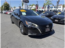 2023 Nissan Altima 2.5 SV Sedan 4D Thumbnail 1
