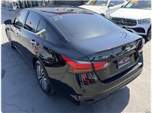 2023 Nissan Altima 2.5 SV Sedan 4D Thumbnail 10