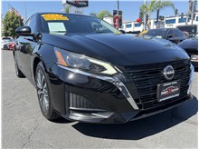 2023 Nissan Altima 2.5 SV Sedan 4D Thumbnail 8