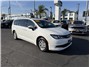 2021 Chrysler Voyager LXi Minivan 4D Thumbnail 1