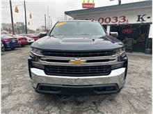 2020 Chevrolet Silverado 1500 Crew Cab LT Pickup 4D 5 3/4 ft Thumbnail 2