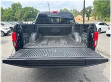 2020 Ford F150 SuperCrew Cab Lariat Pickup 4D 5 1/2 ft Thumbnail 9