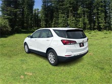 2022 Chevrolet Equinox LS Sport Utility 4D Thumbnail 3