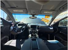 2018 Chevrolet Suburban LS Sport Utility 4D Thumbnail 12