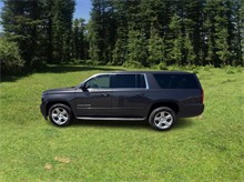 2018 Chevrolet Suburban LS Sport Utility 4D Thumbnail 2