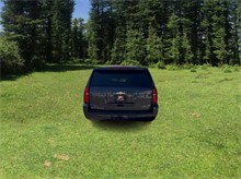 2018 Chevrolet Suburban LS Sport Utility 4D Thumbnail 4