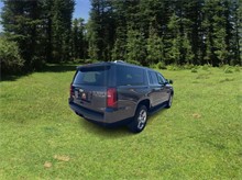 2018 Chevrolet Suburban LS Sport Utility 4D Thumbnail 5