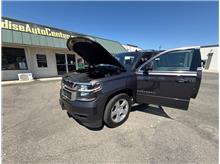 2018 Chevrolet Suburban LS Sport Utility 4D Thumbnail 9