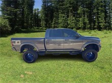 2018 Ram 2500 Crew Cab Laramie Pickup 4D 6 1/3 ft Thumbnail 6
