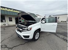 2019 Chevrolet Colorado Extended Cab LT Pickup 4D 6 ft Thumbnail 9