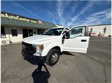 2020 Ford F350 Super Duty Regular Cab & Chassis XL Cab & Chassis 2D Thumbnail 9