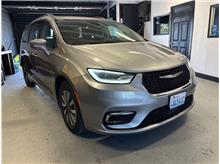 2021 Chrysler Pacifica Hybrid Touring L Van 4D