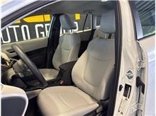 2025 Toyota Corolla Cross L Sport Utility 4D Thumbnail 11