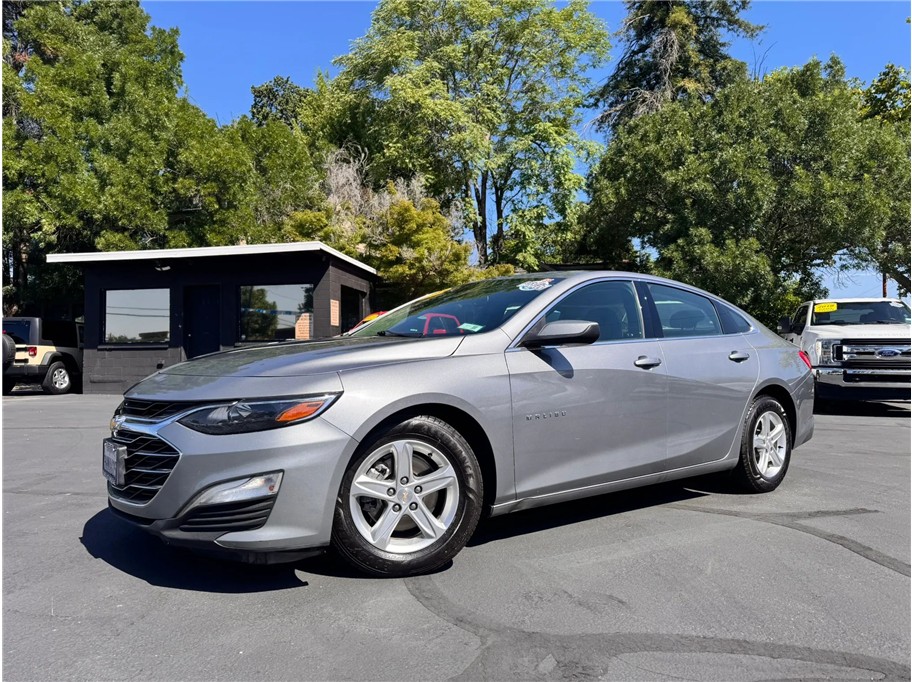 2023 Chevrolet Malibu LS Sedan 4D