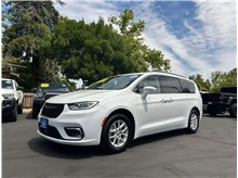 2022 Chrysler Pacifica Touring L Van 4D Thumbnail 5