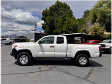 2022 Toyota Tacoma Access Cab SR Pickup 4D 6 ft Thumbnail 2