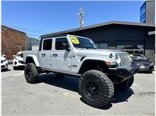 2023 Jeep Gladiator Sport S Pickup 4D 5 ft