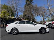 2022 Kia K5 LXS Sedan 4D Thumbnail 2