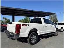 2022 Ford F250 Super Duty Crew Cab Lariat Pickup 4D 6 3/4 ft Thumbnail 7