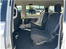 2024 Chrysler Voyager LX Van 4D Thumbnail 8